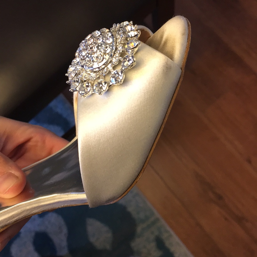 Badgley Mischka peep toe heels - Picture 6 of 8